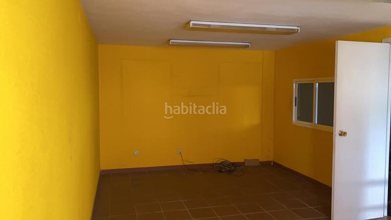 Foto 8292d7f9-4090-4831-8f0b-211fbf212631. Local comercial a Cuatro Vientos Ponferrada