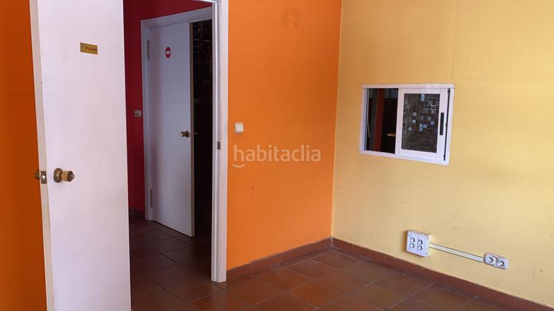 Foto e683dbdb-46fe-4bfa-8536-d7b1d503a786. Local comercial a Cuatro Vientos Ponferrada