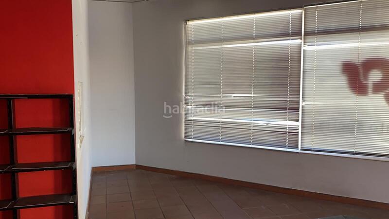 Foto 9d9230c0-9d1f-414b-91c1-12a45f92a46f. Locale commerciale in Cuatro Vientos Ponferrada