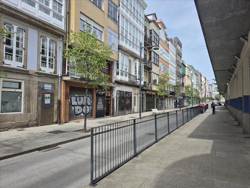 Foto 6a3680a5-410f-4ef5-83bd-ee3facbb54bc. Local comercial a Centro Ferrol