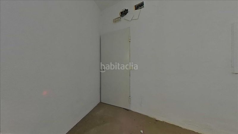 Foto e0833a95-878b-4c49-a27f-c7a6e5a4ad77. Local comercial a Algete centro Algete