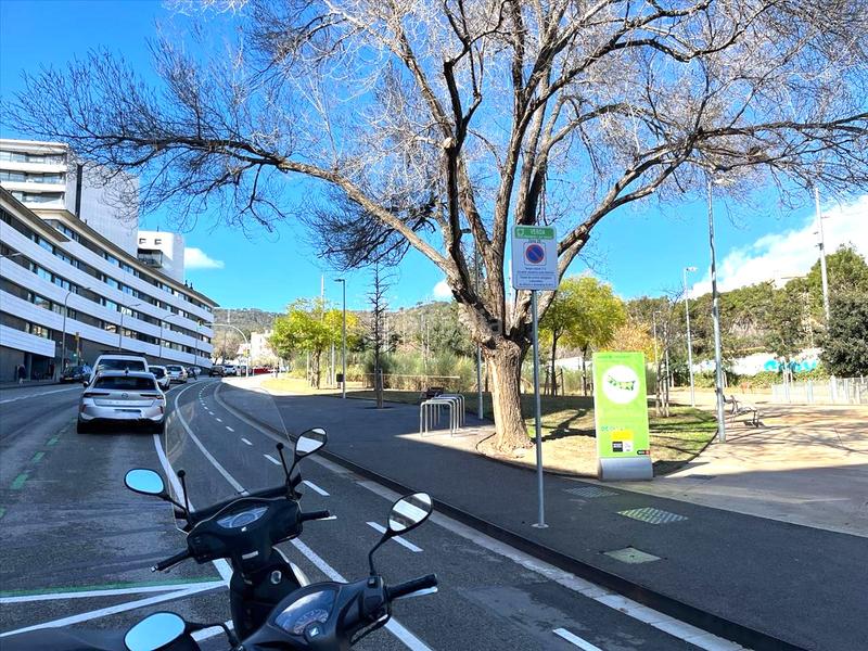 Foto 219125b9-3078-4b85-a3a2-4a27443b8d25. Aparcament cotxe a Vall d´Hebron Barcelona