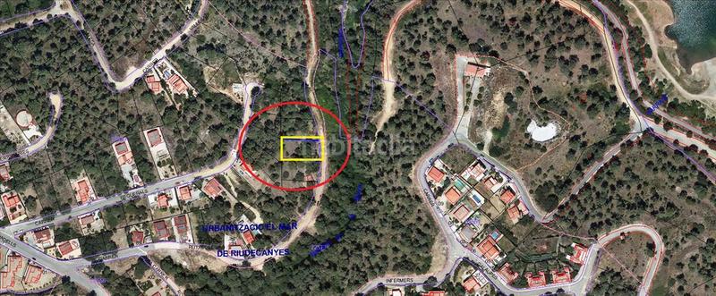 Foto f4f78725-294f-436f-aa6d-74d587cd5db4. Terreny residencial a Riudecanyes