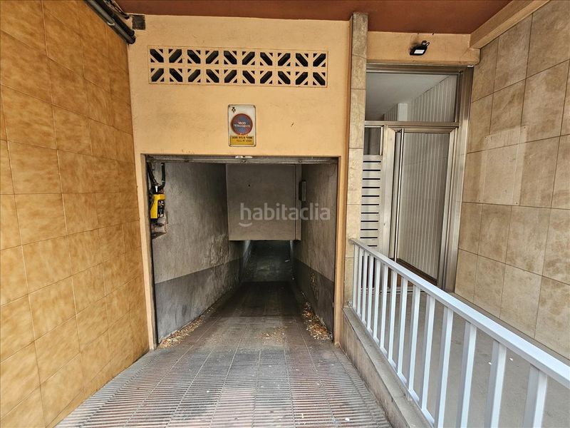 Foto c1523c97-6fee-4f5e-9480-23b9edd4da48. Aparcament cotxe a La Devesa Girona