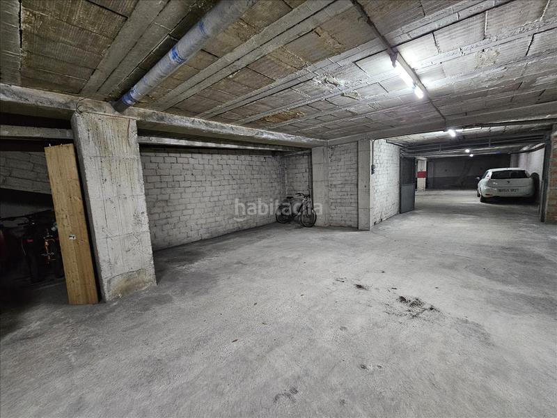 Foto 3ec158c6-4c66-4e03-be38-13785cb0c928. Parking coche en La Devesa Girona