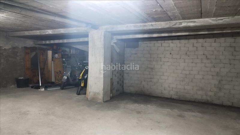 Foto 0d867c9b-e5c7-4b9b-95b2-2ae5cb558d6b. Posto auto in La Devesa Girona