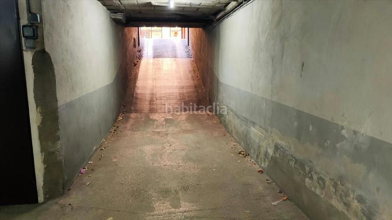 Foto cfcc7725-c155-4d2b-95b0-58eb640eac26. Posto auto in La Devesa Girona