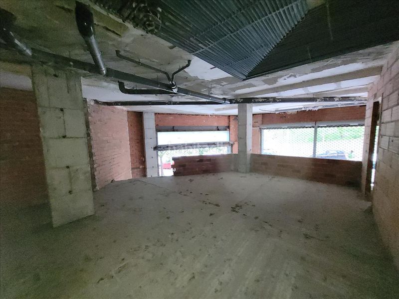 Foto 5ddc9005-15dd-470b-8580-7e7390e3f21e. Local comercial a Eixample-Horta Capallera Figueres