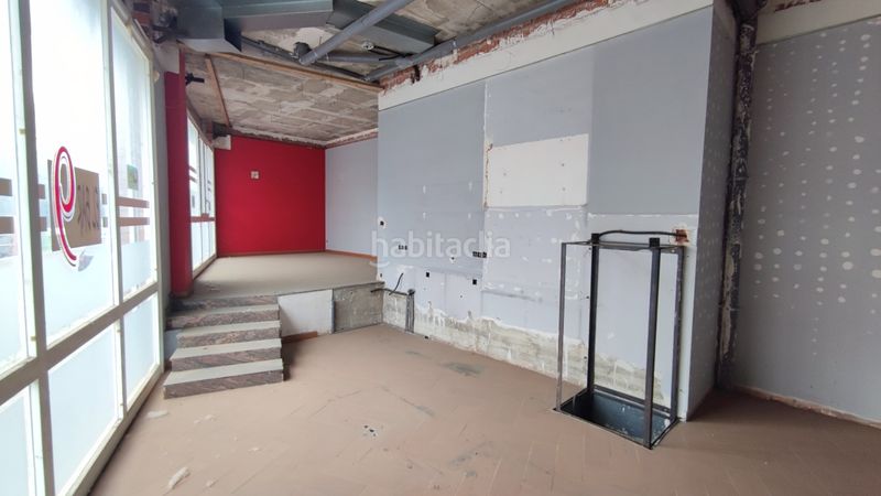 Foto 18aa80a5-b41d-4dc8-87d7-82941037953d. Local comercial a Eixample-Horta Capallera Figueres