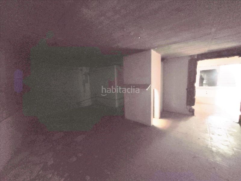Foto 7cbe0c63-3385-4814-bc3a-9d8c97b1d04e. Local comercial a Eixample-Horta Capallera Figueres