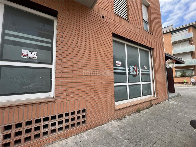 Foto f663d667-ea14-417c-a49c-a294d476b869. Local comercial a Eixample-Horta Capallera Figueres