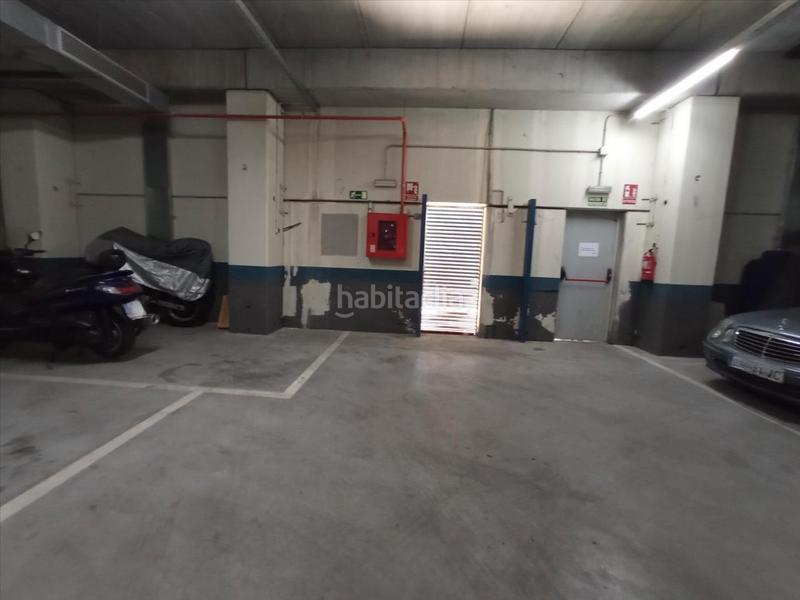 Foto beea2809-2d32-42f5-b712-2b7169f38e5f. Posto auto in Villaverde Alto Madrid