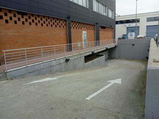 Aparcament cotxe  Severo ochoa