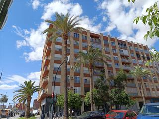Aparcament cotxe  Tomas de villarroya