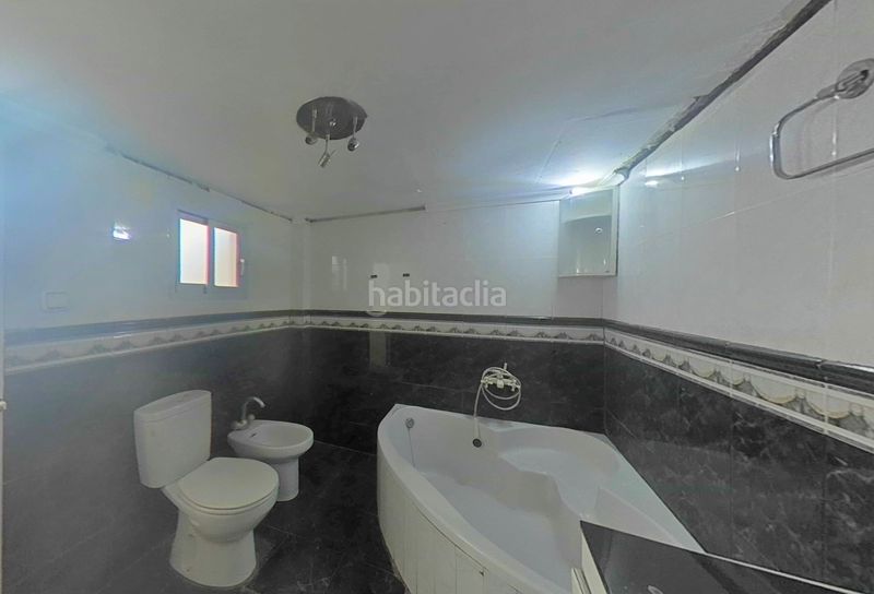 Foto 0d04a603-ef19-4cbd-b6c6-921d54bd52e1. Casa a Victoria (La)