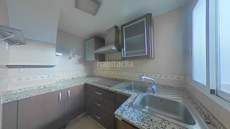 Foto daaf609e-7ad7-438c-bf46-ad22d0ec1d36. Casa a Victoria (La)