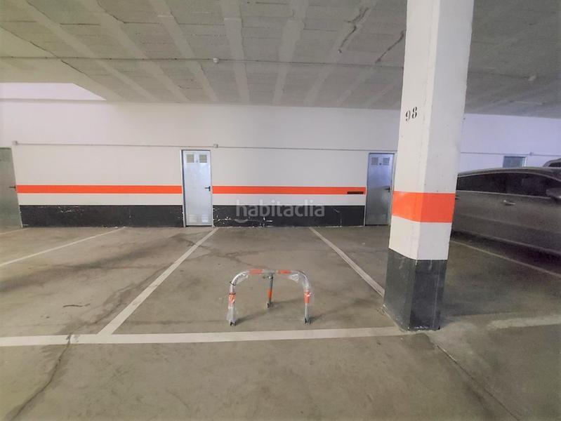 Foto ec347b48-d00f-4bed-8f77-defb37daaf94. Autoparkplatz in Portillejo - Valdegastea Logroño