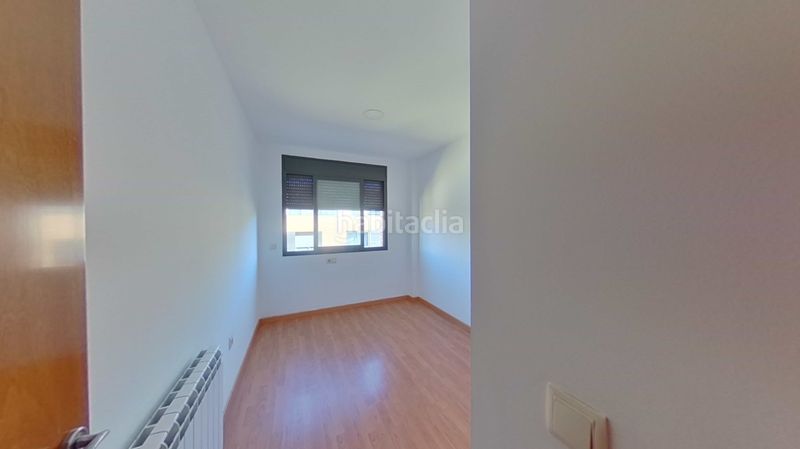 Foto 82be04ef-eb27-4843-9b68-55cf60901090. Casa adossada amb aparcament a Migjorn Reus