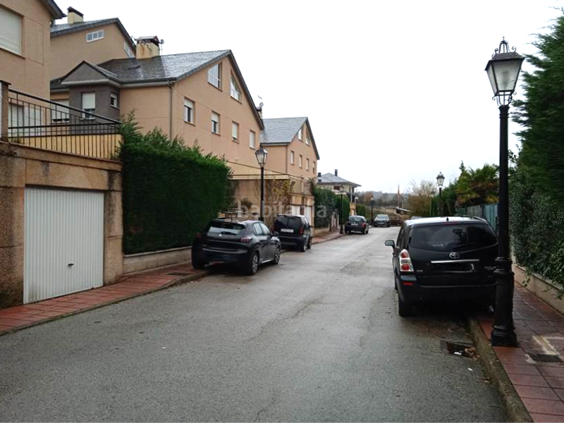 Foto 11d9e7cc-b629-4fdf-b490-e82519e89ba9. Reihenhaus mit parking in Molinaseca