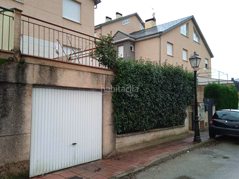 Foto c7772bac-4e1d-458f-b25b-6b5a9246b0c2. Reihenhaus mit parking in Molinaseca