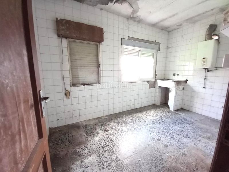 Foto 56c2e9b5-9236-4934-8dd5-4144f7d5a1f7. Casa a As Lagoas Ourense