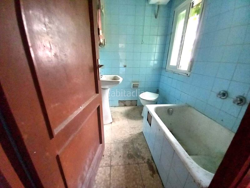Foto b2a7ccd3-886c-4384-8c23-f9de5f4f39f7. Casa a As Lagoas Ourense