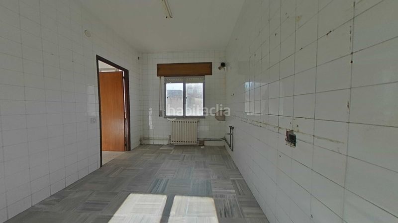Foto a90b5eda-95a1-485a-9a2a-355279b461b2. Etagenwohnung in Cuntis