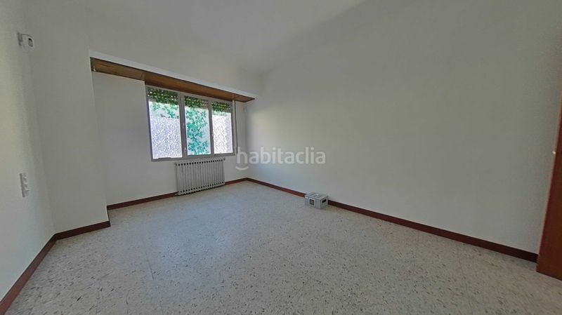 Foto e3da9acf-9cc0-46d8-8844-5f204d82a344. Etagenwohnung in Cuntis