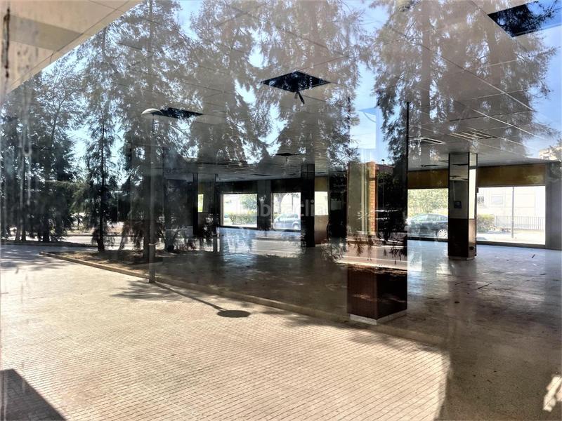 Foto e4bcdbd3-a589-4e21-8a3c-55fedf4248fb. Local comercial en Torreforta Tarragona