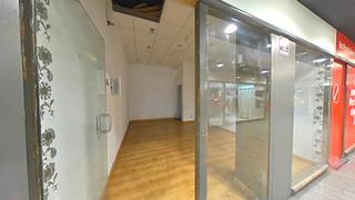 Locale commerciale in Centre - Passeig i Rodalies