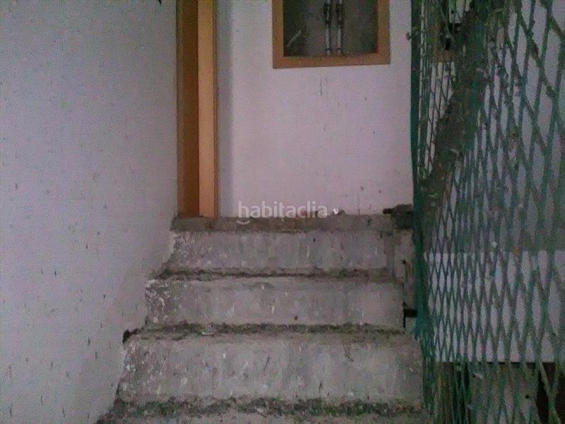 Foto 681edbd0-584f-47b0-9c3b-931b18454074. Aparcament cotxe a Fuliola (La)