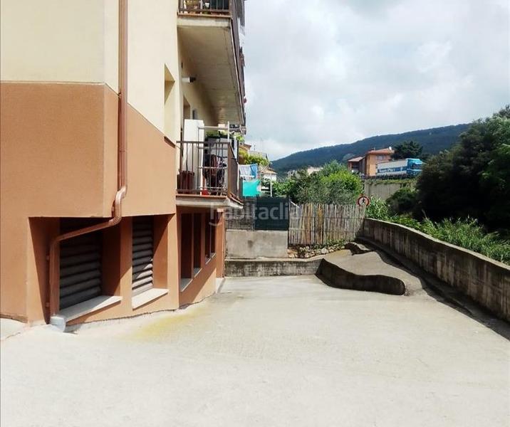 Foto ec7e4fb3-2ab8-44c3-9b19-7b034a055140. Posto auto in Sant Martí de Centelles