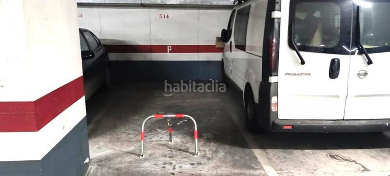 Foto aea6dd31-a67d-4fb8-8916-30d27befdd2b. Posto auto in Vall d´Hebron Barcelona