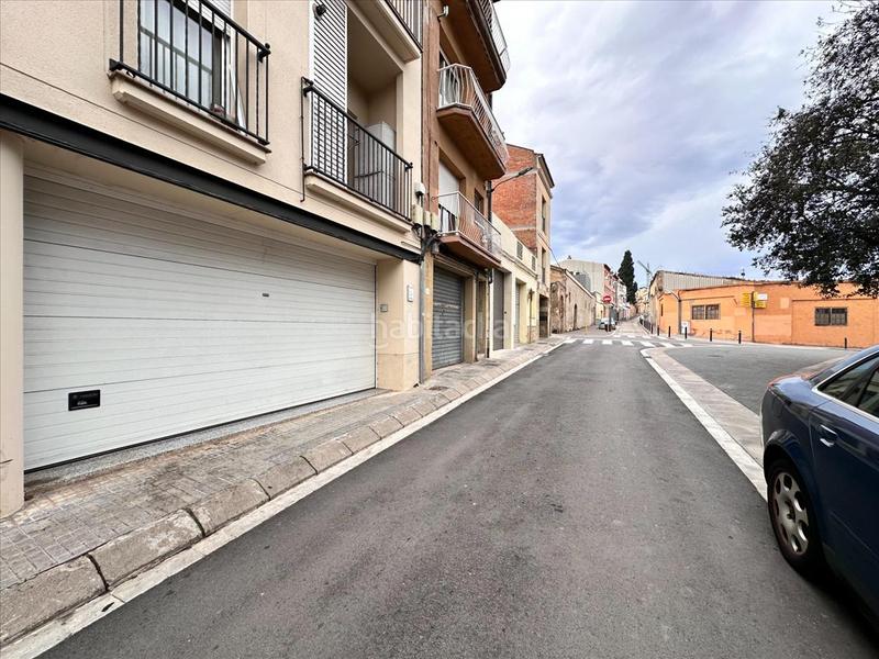Foto 857aa9c3-1e10-43ee-aa35-d244cb0501f9. Parking voiture dans Sant Sadurní d´Anoia