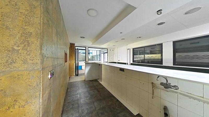 Foto c85ac7f5-47c2-4fdc-aee8-bfde617547e5. Local commercial dans Zona Avenida del Mar Castellón de la Plana