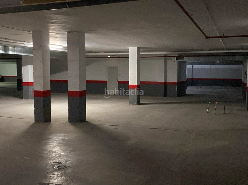 Foto b34d6478-a611-4f94-b582-2d2557c4ac46. Parking voiture dans Sucina Murcia