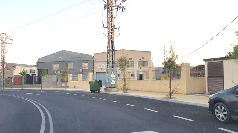 Foto b0a9e6ef-bc29-48b1-9d19-1d4cc14df5e9. Business premise in Campo Alto-Club de Campo Elda