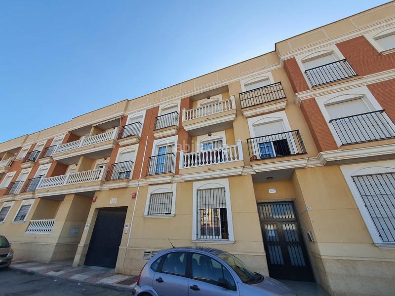 Foto a4e7f88a-af26-4c97-bdf2-f1aa97aff22d. Aparcament cotxe a Roquetas pueblo Roquetas de Mar