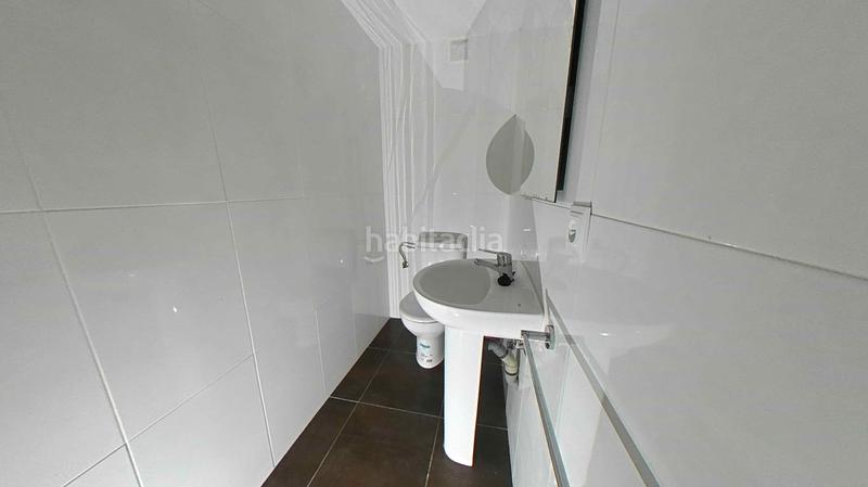 Foto a8ff6ecb-60f4-4b5c-95af-80947955618c. Casa amb aparcament a Almatret