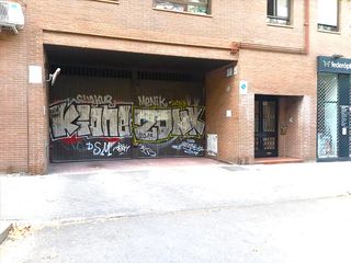 Aparcament cotxe  Latina