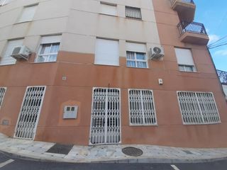 Local commercial  Avenida de almería