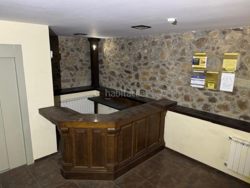 Foto e47f12cb-abf0-4d0c-9d8a-c4501e630bd5. Edificio in Tineo