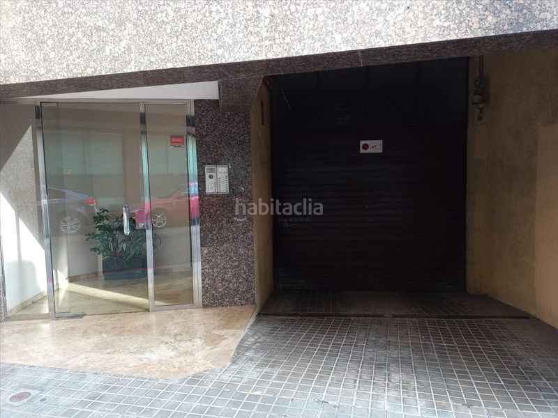 Foto cf8a642f-657e-40ee-af1f-3a74d7be5dab. Aparcament cotxe a Gràcia Sabadell