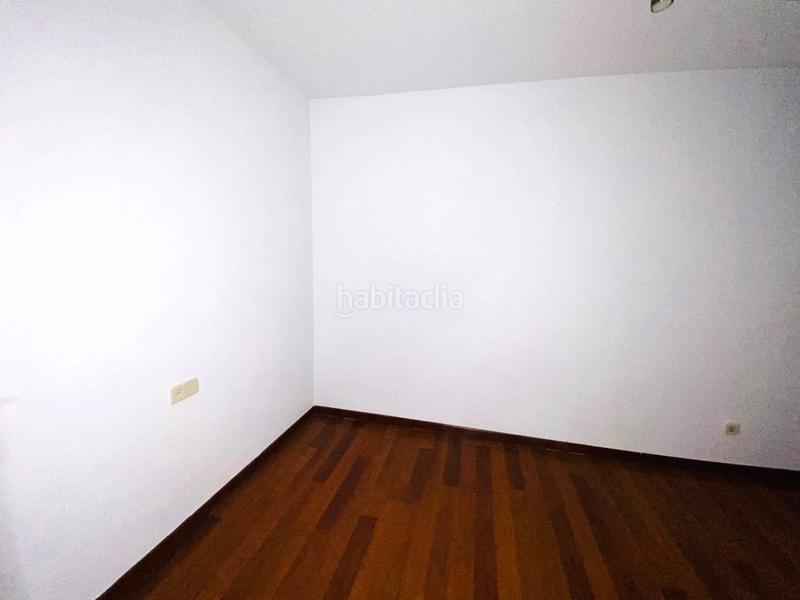 Foto cb209afd-c96c-4f21-a0f3-43cf3b14d4d0. Piso en Pravia