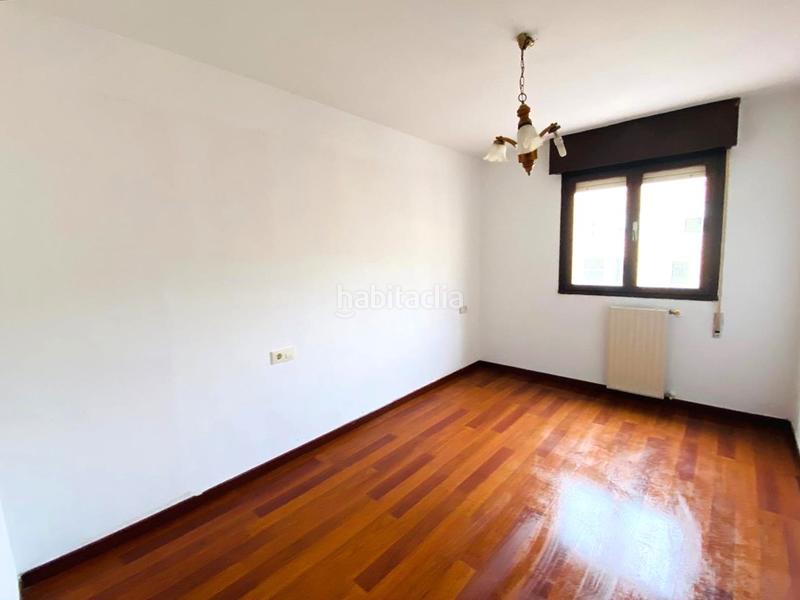 Foto ff23341a-792f-46c5-a87d-3b166b7be20e. Piso en Pravia