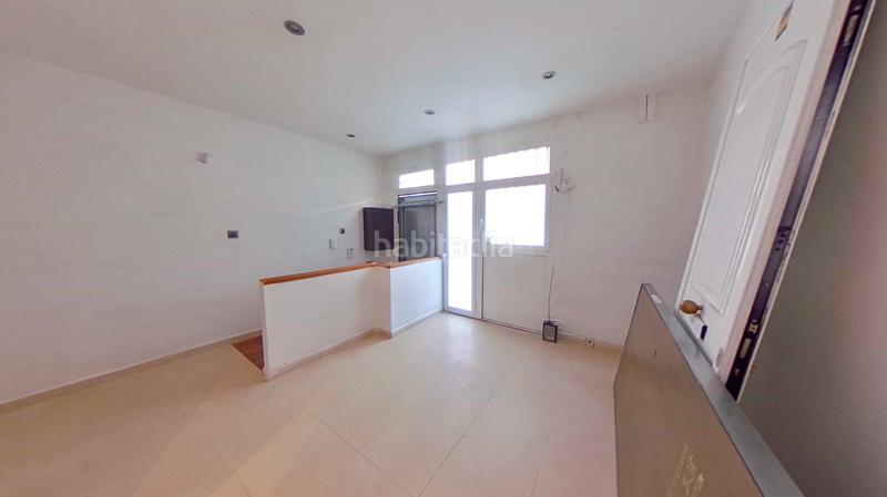 Foto 9ad2a677-25f0-4f44-9e13-4a1b5bc13353. Zweistöckige wohnung in Corbera de Llobregat