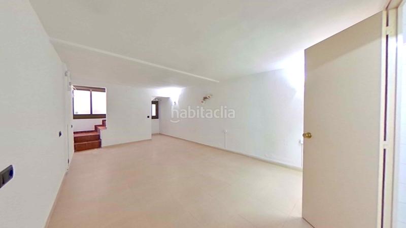 Foto b552dbba-6372-4a1c-a01b-0abc828571df. Zweistöckige wohnung in Corbera de Llobregat