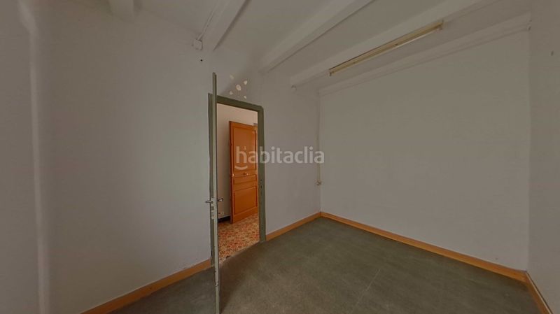 Foto 4a644439-3091-4a03-b0cb-e29bd01d3b5c. Casa adossada a Navàs