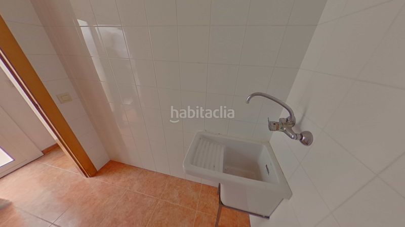 Foto a2a3a2d1-1bed-4d11-9cd6-879dc5adb769. Casa adossada a Navàs