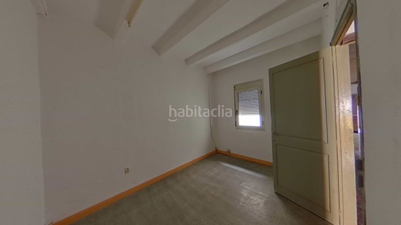 Foto dd2a5e1b-bd1b-41ae-b3d3-f774bc111dc3. Casa adossada a Navàs
